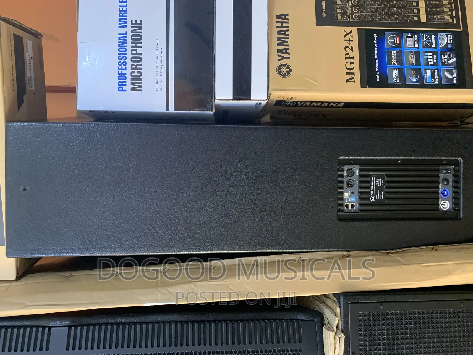 RCF TT25 Active Full Range Speaker