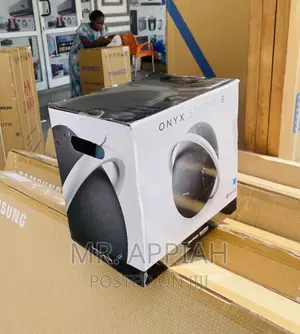 Quality Onyx 8 Rechargeable Bluetooth Speaker,Black 