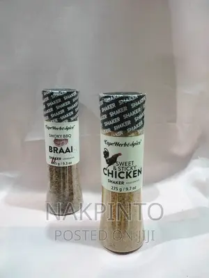 Smoky BBQ Braai Shaker. Sweet and Sticky Chicken Seasoning