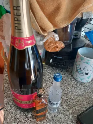 Piper Champagne Original Uk Import Heidsieck