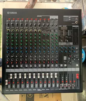 Yamaha Mgp16x 16-channel Mixer With Usb And Fx