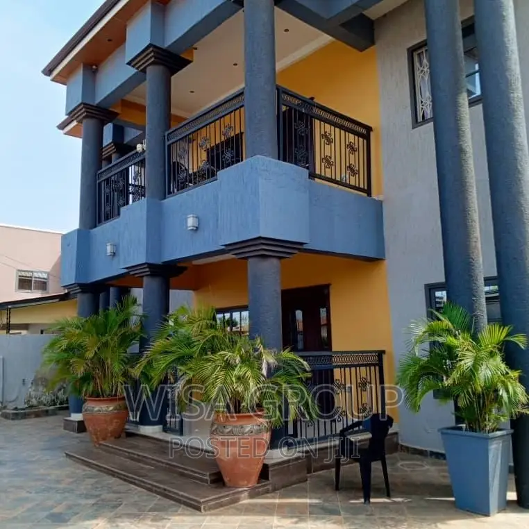 Furnished 2bdrm Apartment in Wisa Groups, Last Stop for rent