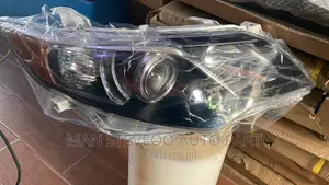 Toyota Camry Headlights Pair 2012-14