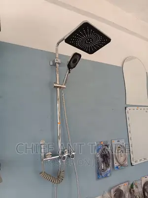 4 Flow Shower. Hot and Cold 8017c
