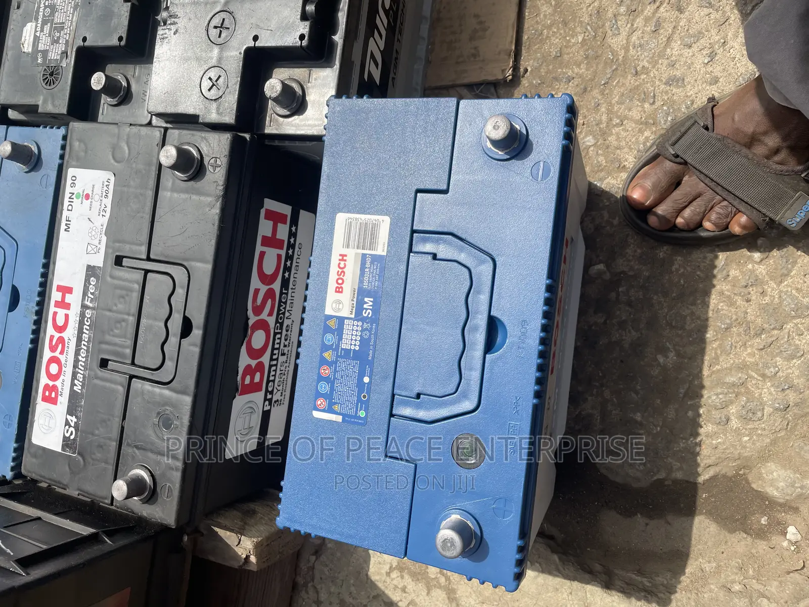 Bosch 17 Plate Battery