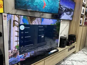 Powerful Dynamic Smart Samsung 85”Cu8000 Uhd