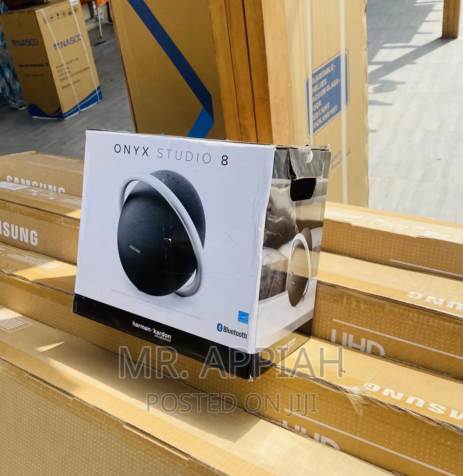 Adorable Onyx 8 Portable Bluetooth Electric Speaker(Black).