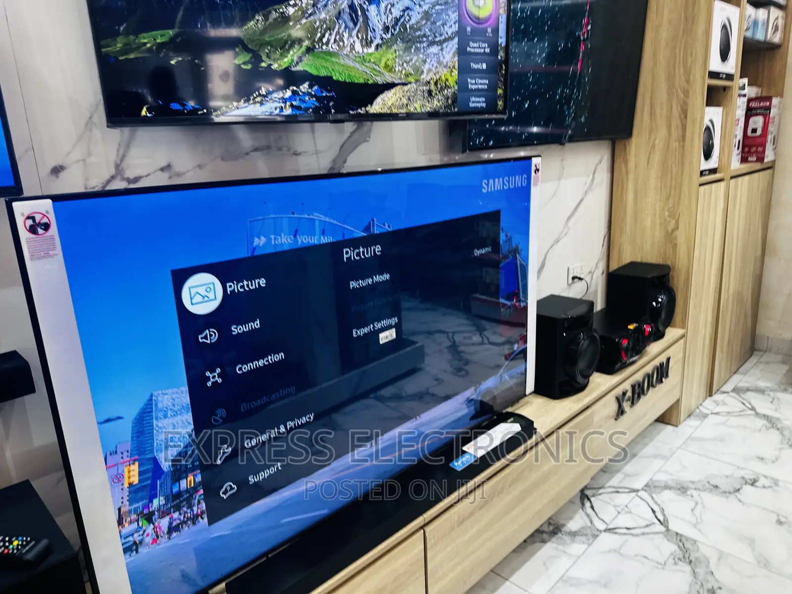Samsung Uhd Smart 50”Au8000 Tv 