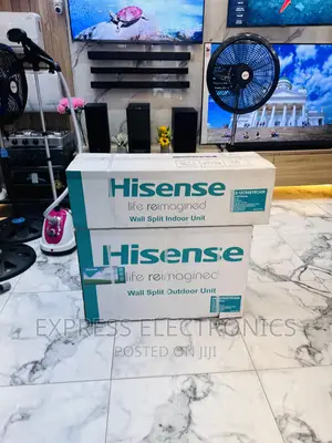 Powerful Airflow Split R410 Gas Hisense 2.5hp AC White