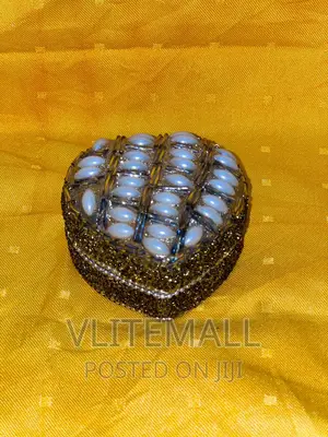 Heart-Shaped Storage Jewelry Box