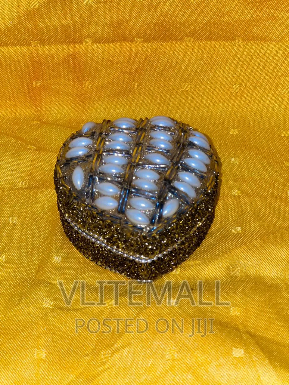 Heart-Shaped Storage Jewelry Box