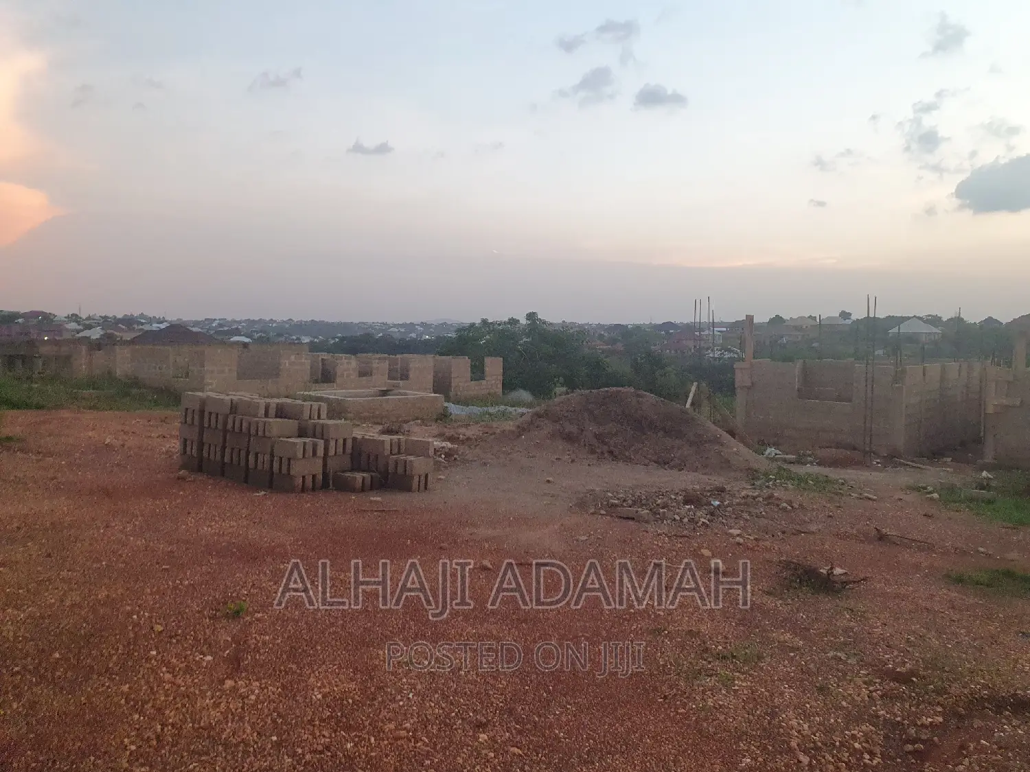 5bdrm Block of Flats in Diamond City Astate, Kumasi Metropolitan