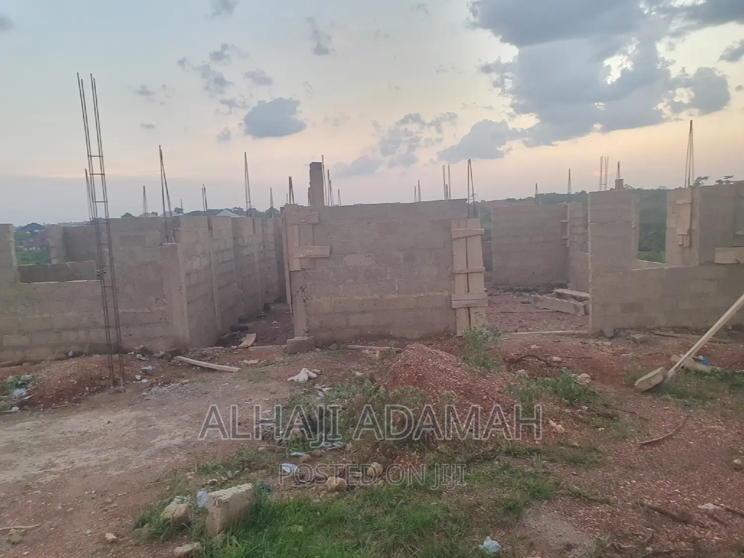 5bdrm Block of Flats in Diamond City Astate, Kumasi Metropolitan