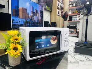 Powerful Dynamic Microwave Oven Midea MG720