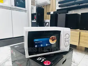 Easy Operation Midea MG720 Microwave