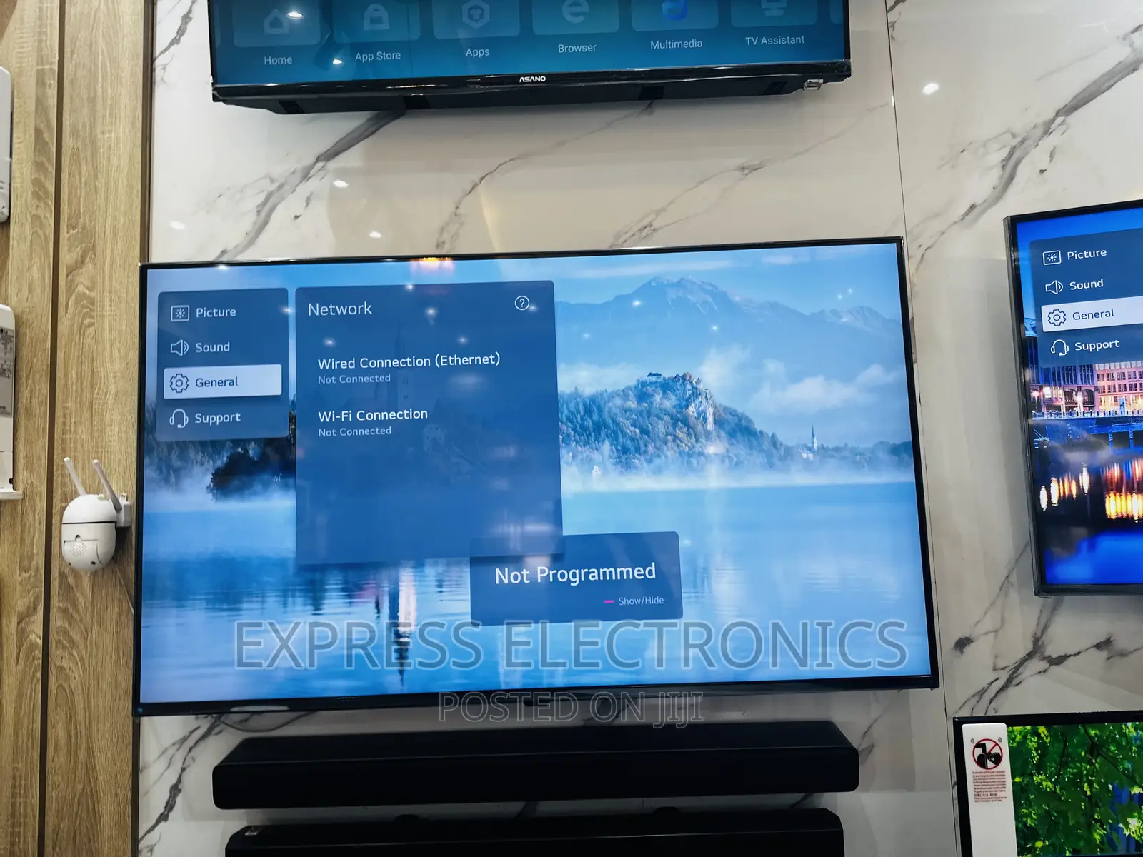Powerful Smart UHD 70”UR80 LG