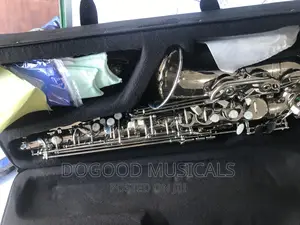 YAMAHA YAS 280alto Saxophone