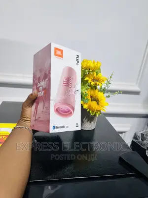 Fantastic Sound Quality JBL Flip 6 Bluetooth Speaker