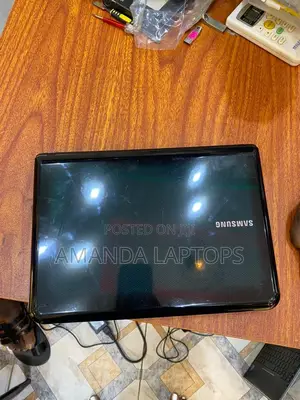 New Laptop Samsung N145 Plus 2GB Intel Atom HDD+SSD 160GB