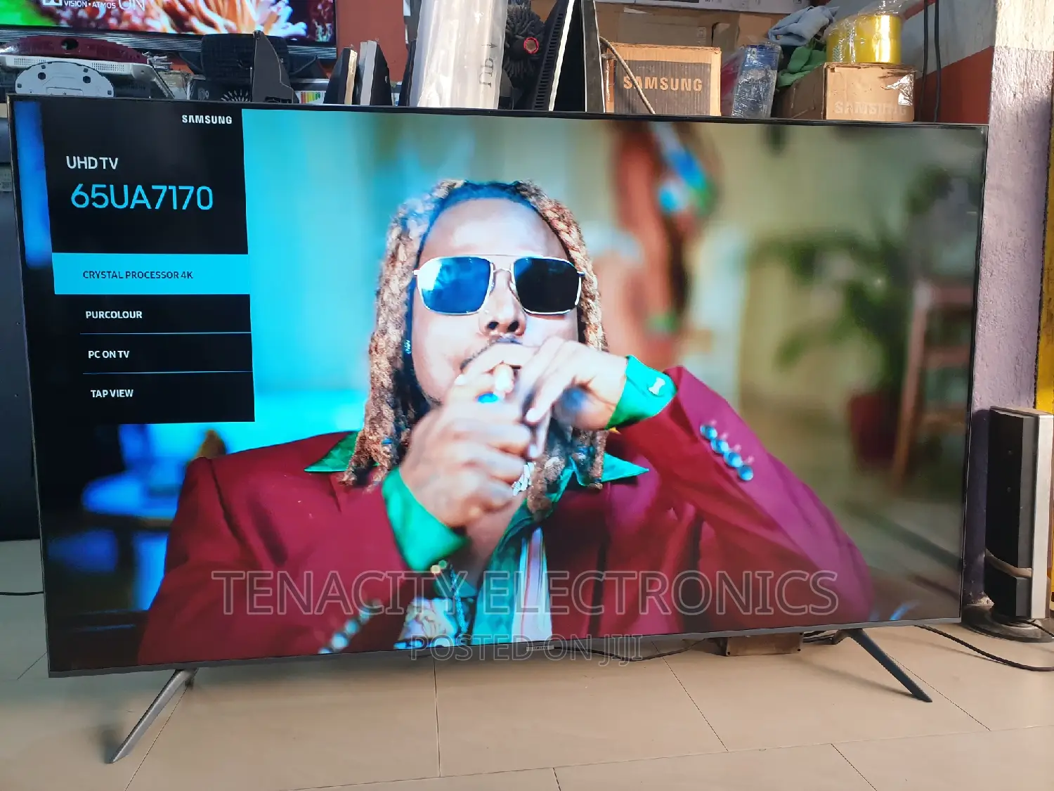 65"Crystal Uhd Samsung HDR Smart Satellite Tv