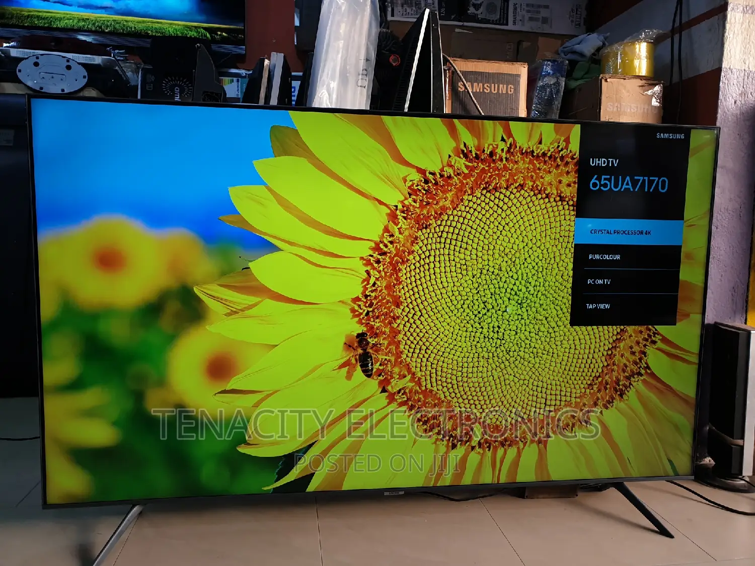 65"Crystal Uhd Samsung HDR Smart Satellite Tv