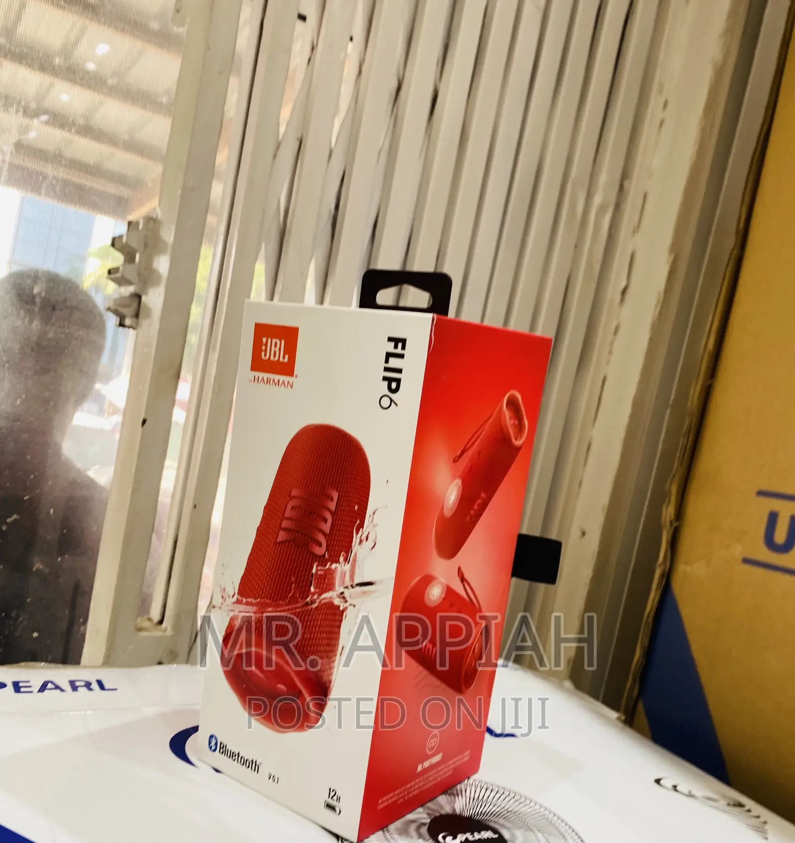 High Quality JBL Flip 6 Rechargeable Bluetooth Speaker,Red.