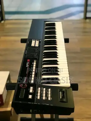 Roland XPS-10expandable Synthesizer Pro Keyboard(Black)