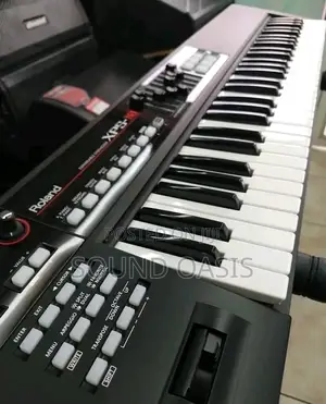 Roland XPS-10expandable Synthesizer Pro Keyboard(Black)