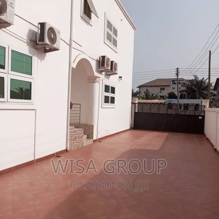 1bdrm Apartment in Wisa Groups, Last Stop for rent