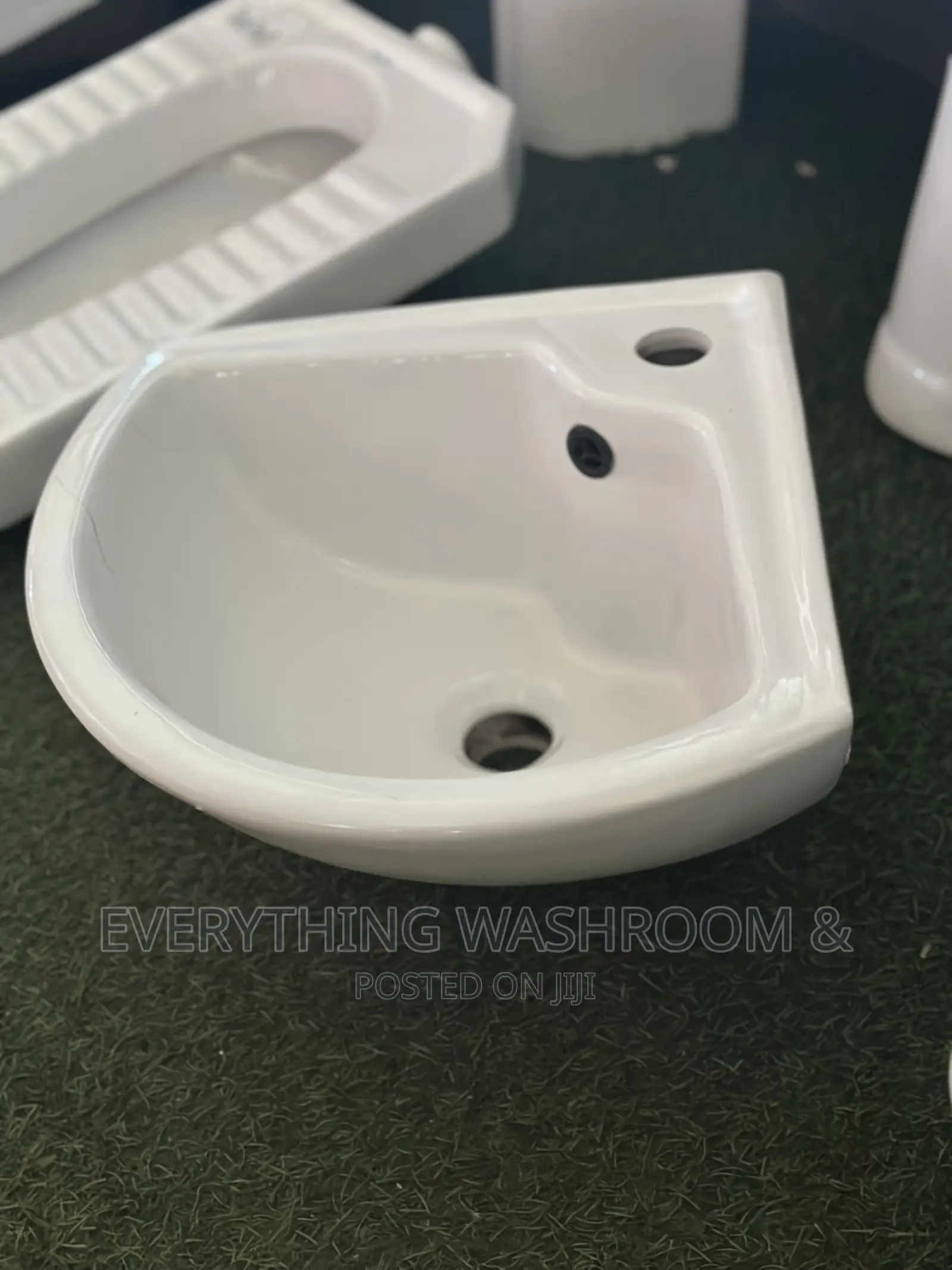 Corner Basin_wall Hang Basin_corner Wash Hand Basin