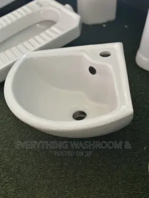Corner Basin_wall Hang Basin_corner Wash Hand Basin