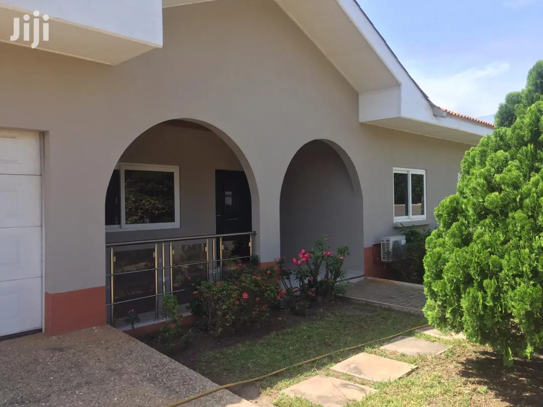 4bdrm House in Bronko Housing, Accra Metropolitan for rent