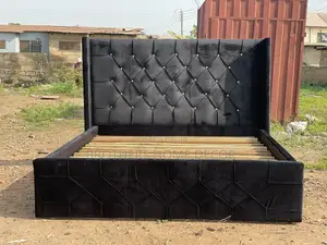 Great Queen Size Bedframe 72x75 Inches