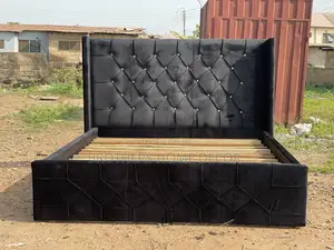 Great Queen Size Bedframe 72x75 Inches