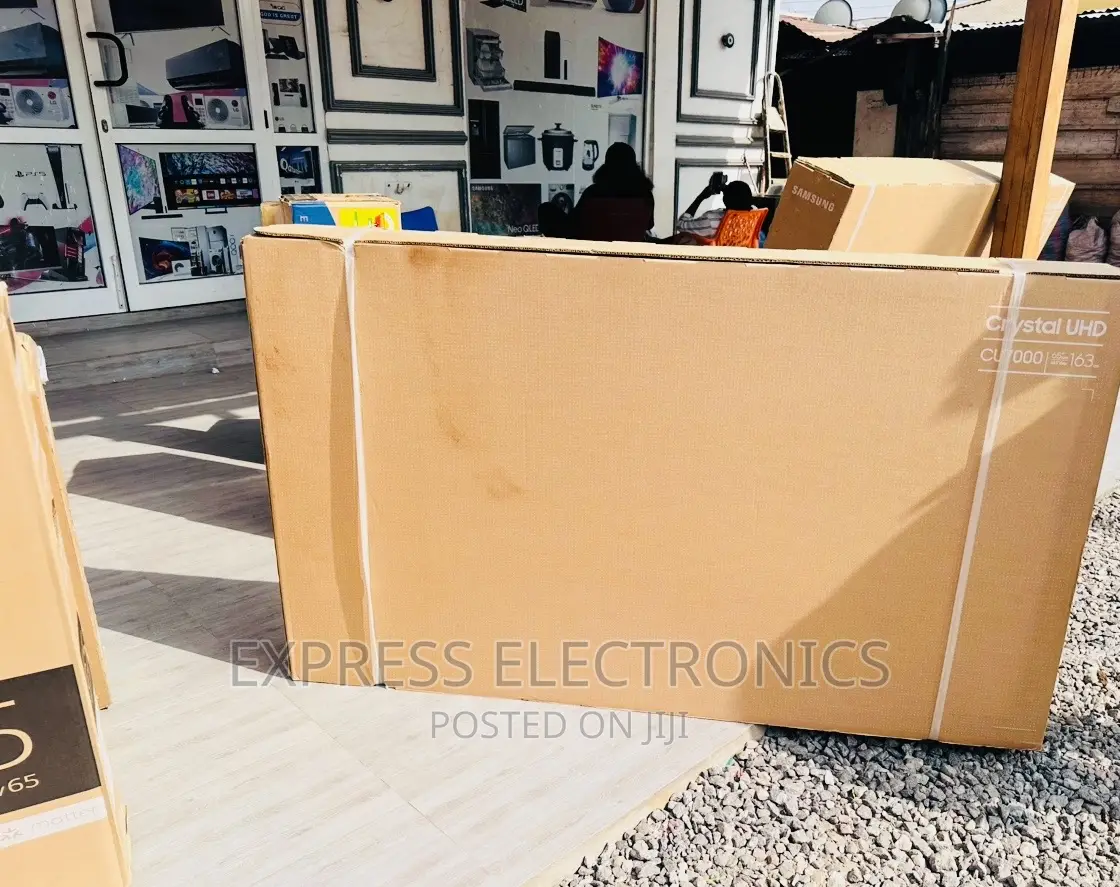 LED UHD Smart Samsung 65”CU7172•