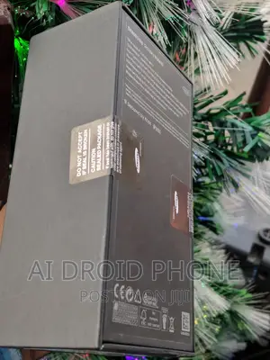 New Samsung Galaxy Note10 256 GB Gold