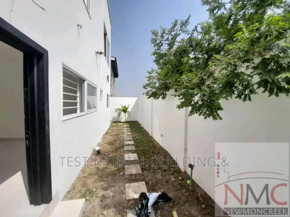 4bdrm House in Testimonial Building, East Legon for sale