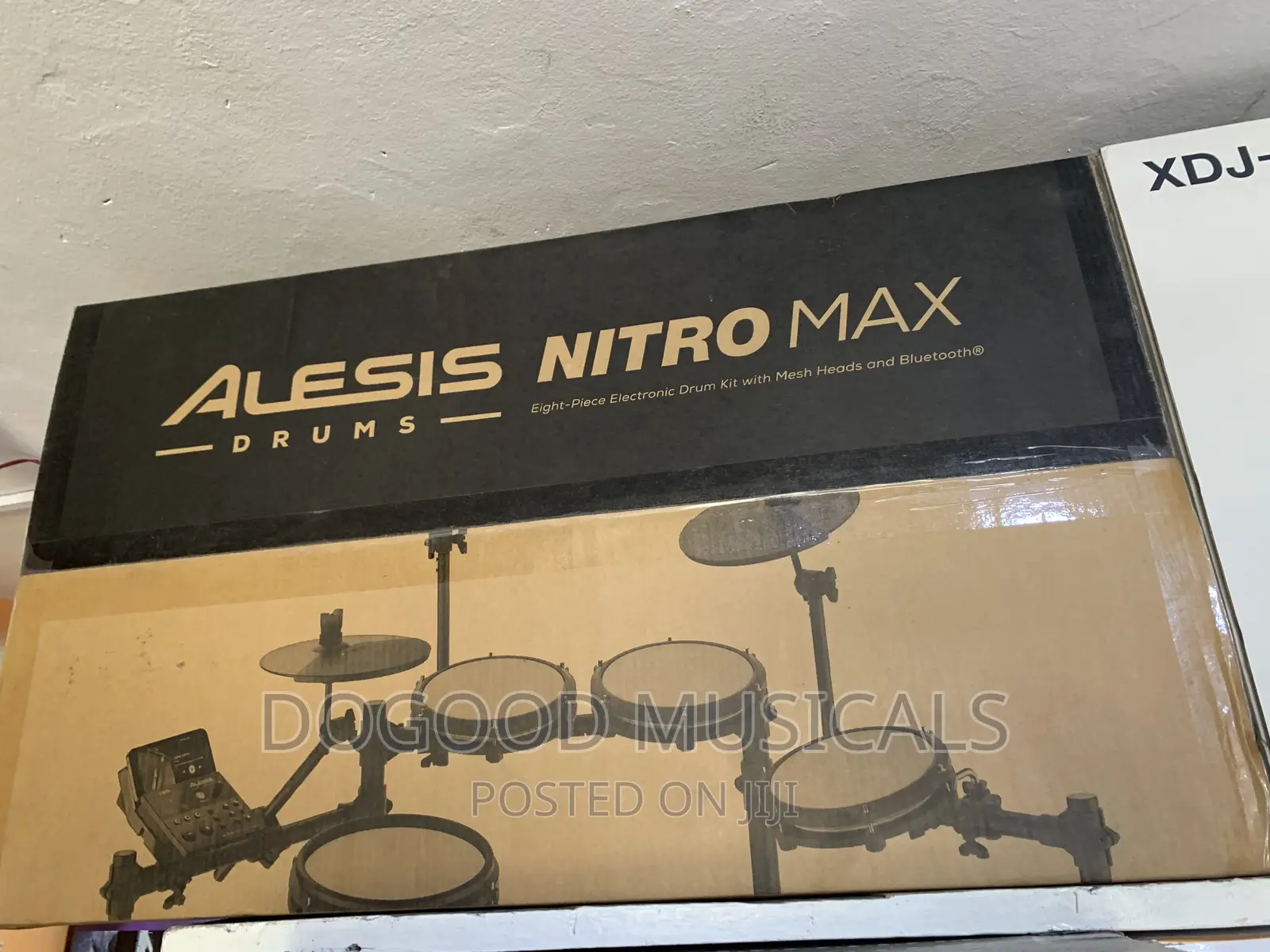 ALESIS NITRO MAX 8piece Electronic Drum Kit