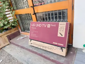 Sharp Smart LG UHD 49”UN73540 Tv 