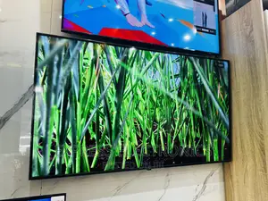 Smart Glossy LED Tv  Screen LG 55”UR73