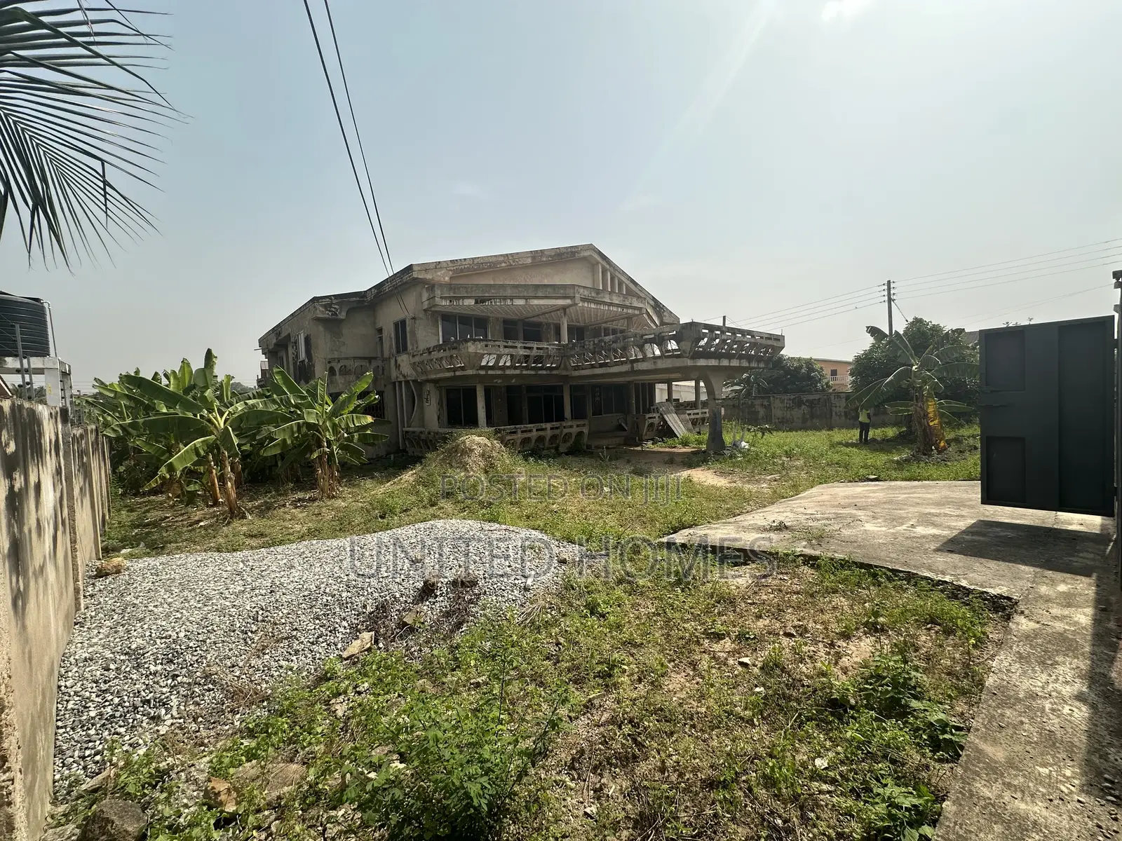 10bdrm House in Dome for sale