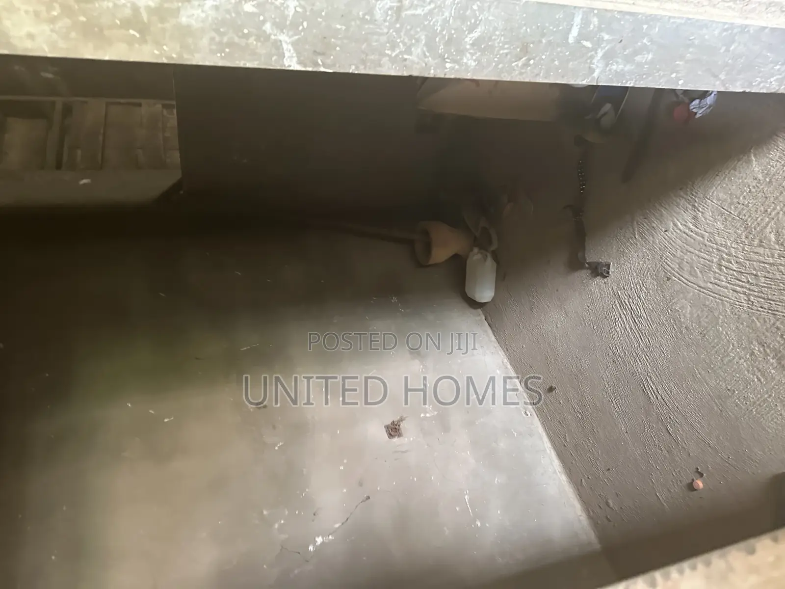 10bdrm House in Dome for sale