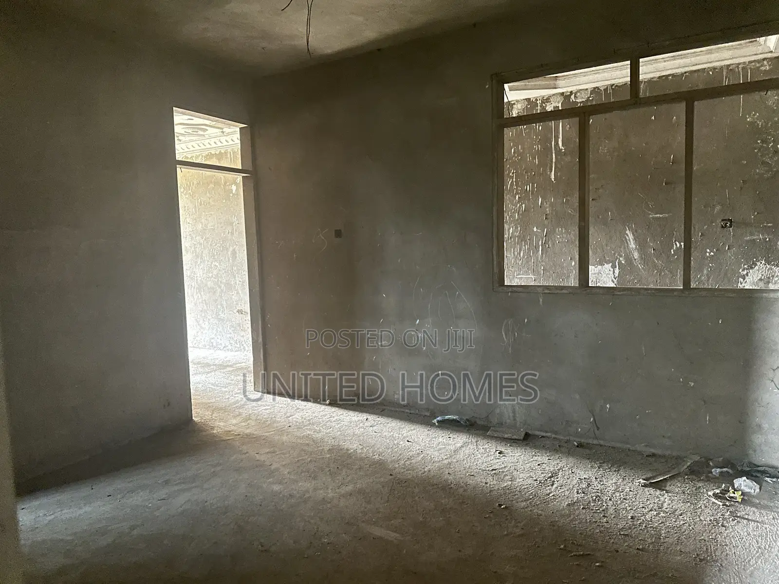 10bdrm House in Dome for sale