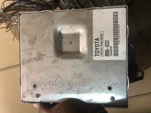Toyota Corolla 2002-2004 Engine Control Board