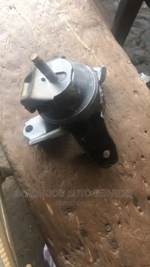 Hyundai Tucson 2007-2012 ENGINE SEAT/MOUNT Available