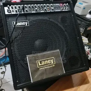 Laney Ah300 300w 15-inch Multi-input Combo Amp