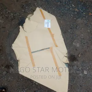 Hyundai Santa Fe 2014 Door Glass