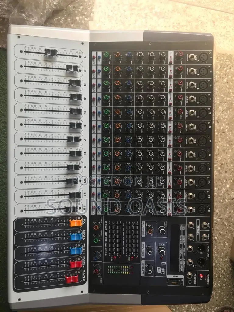 Yamaha Pro 12 Channels Powered Sound Mixer KV-120