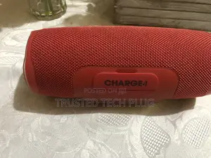 Preowned JBL Charge 4 Bluetooth Speaker From America 4sale