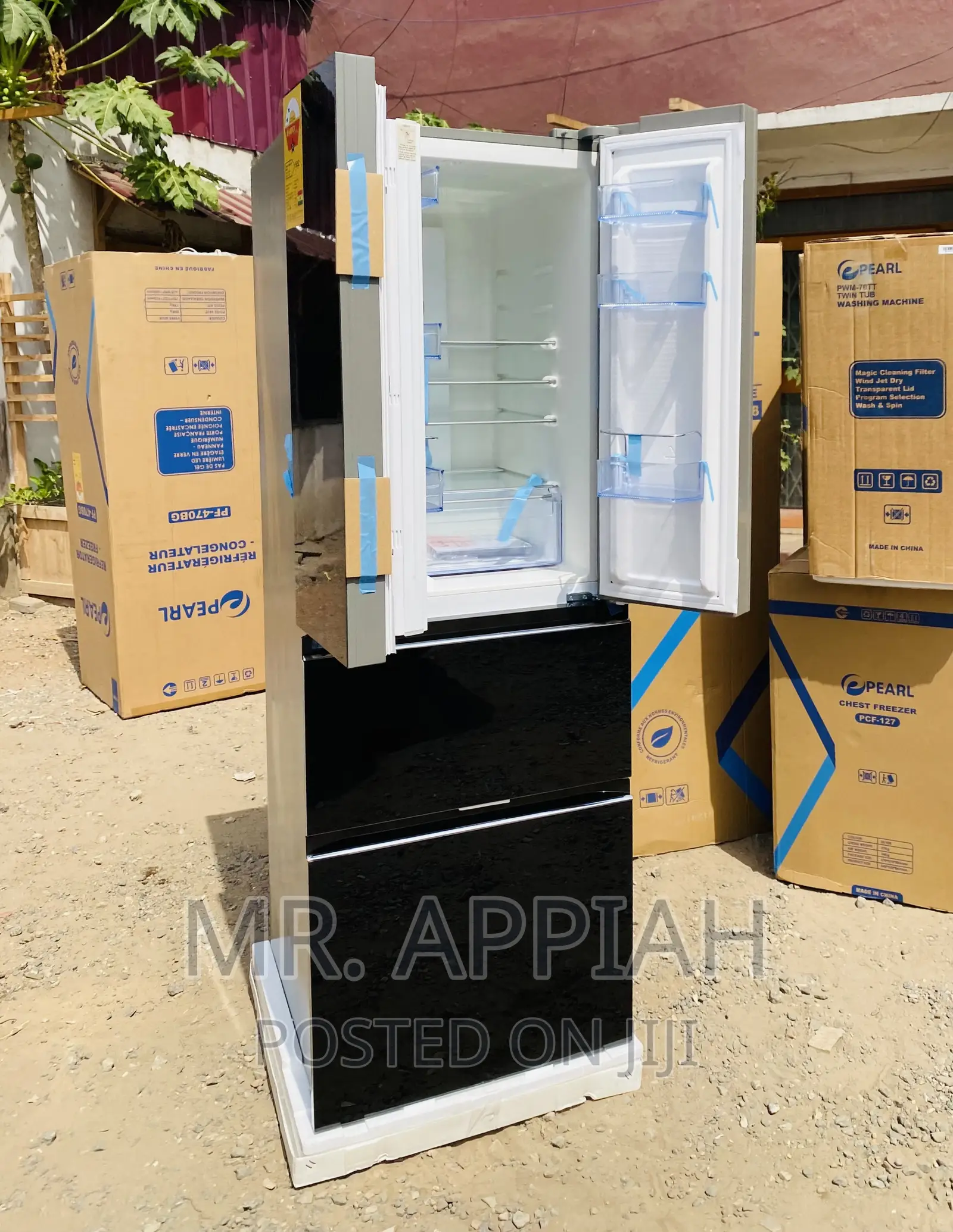 Well Designed Pearl Pf470bgFour Door Electric Fridge(Black)
